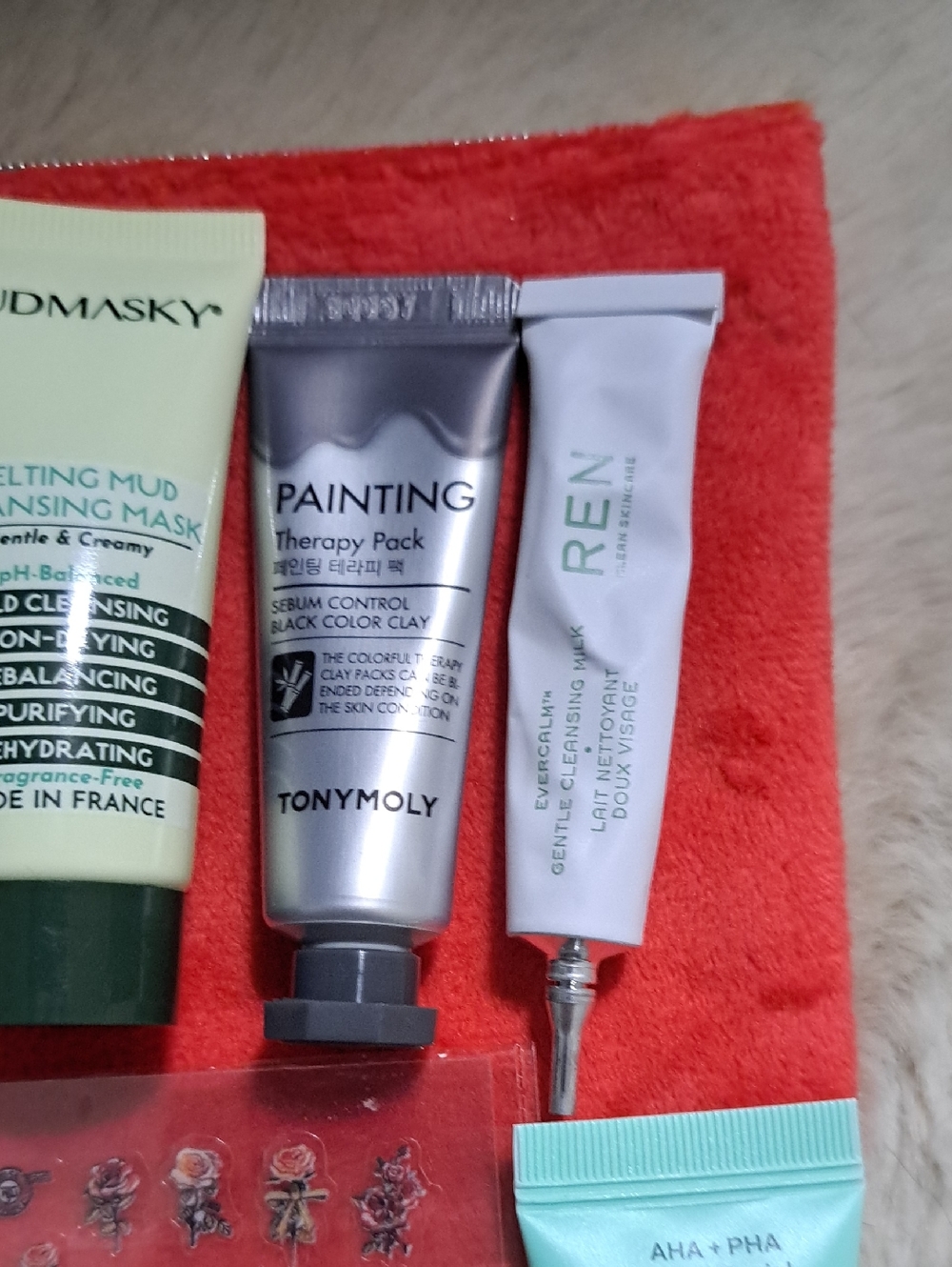 Ipsy Bundle - Picture 4 of 6